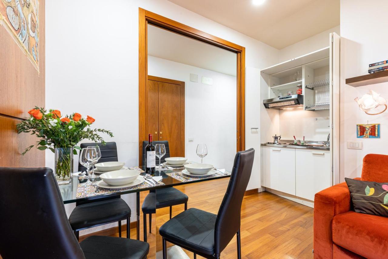 Rome As You Feel - Cozy Apartments In San Giovanni Luaran gambar
